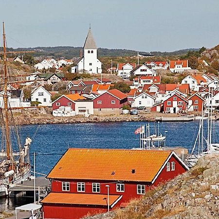 4 Person Holiday Home In Sk Rhamn Skärhamn Extérieur photo
