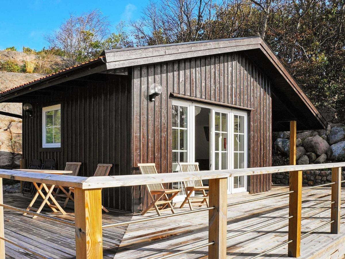 4 Person Holiday Home In Sk Rhamn Skärhamn Extérieur photo